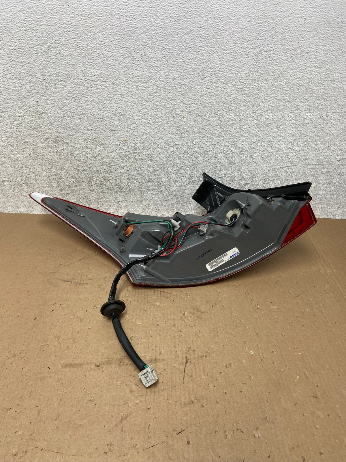 2009 2010 2011 Nissan Maxima Right Passenger RH Side Tail light AD7740 LK7