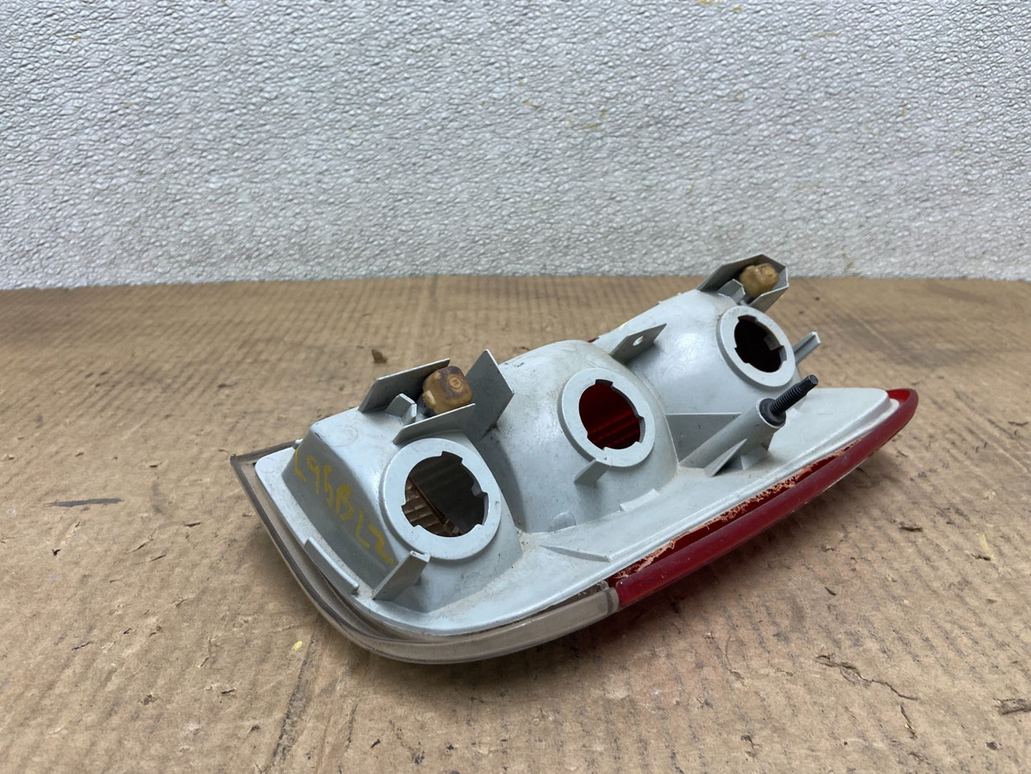 1995 to 2005 Chevrolet GMC Blazer S10 Left Driver Side Tail Light AA65684