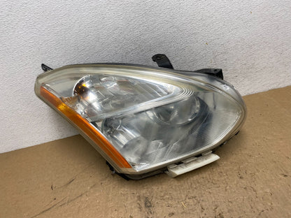 2009-2013 Nissan Rogue Right Passenger Xenon Headlight AG1318 DW0