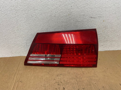2004-2005 Toyota Sienna Right Passenger RH Side Inner Tail Light AD3207 LK0