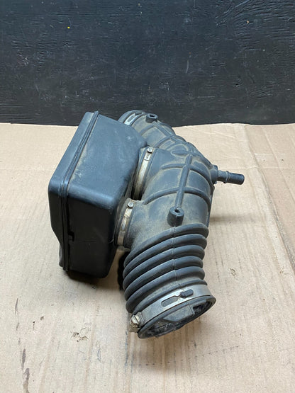 2009-2012 Ford Flex Taurus Lincoln Mks Air Hose  Duct Tube OEM F4106 DG13