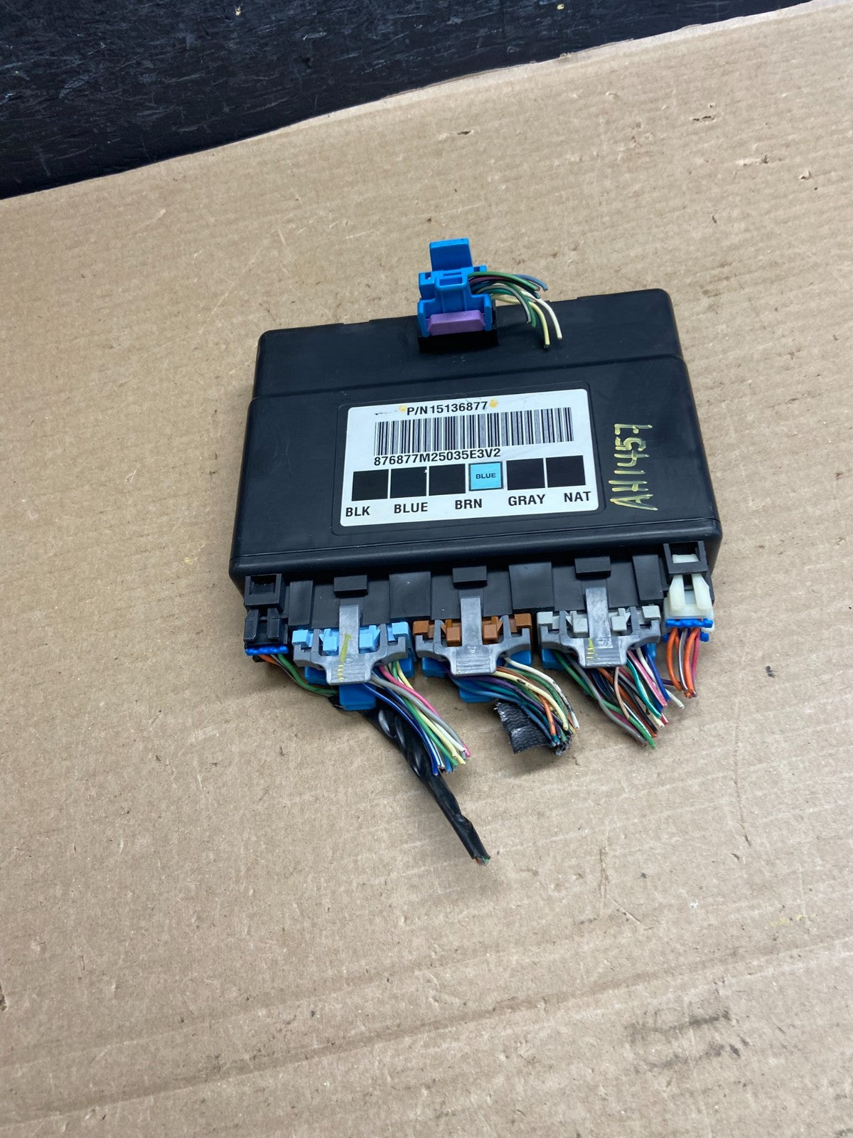 2003-2006 Silverado Suburban Tahoe Body Control BCM Module AH1457 DG3