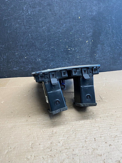 2011-2016 Dodge Grand Caravan Temperature Climate Control AC Heater AG6235 DG2
