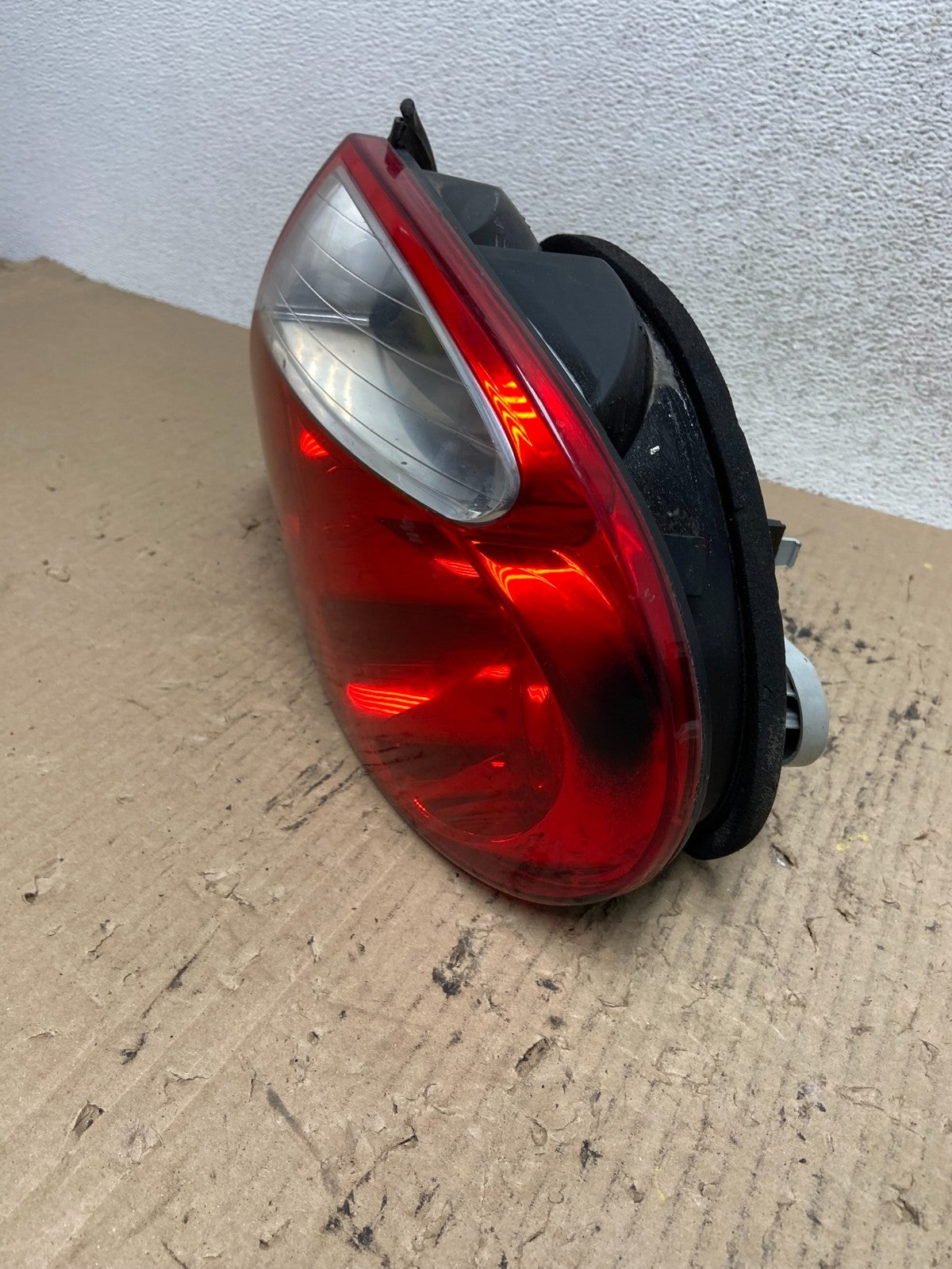 2000 to 2004 Jaguar S-Type Right Passenger RH Side Tail Light AF7000 LK1