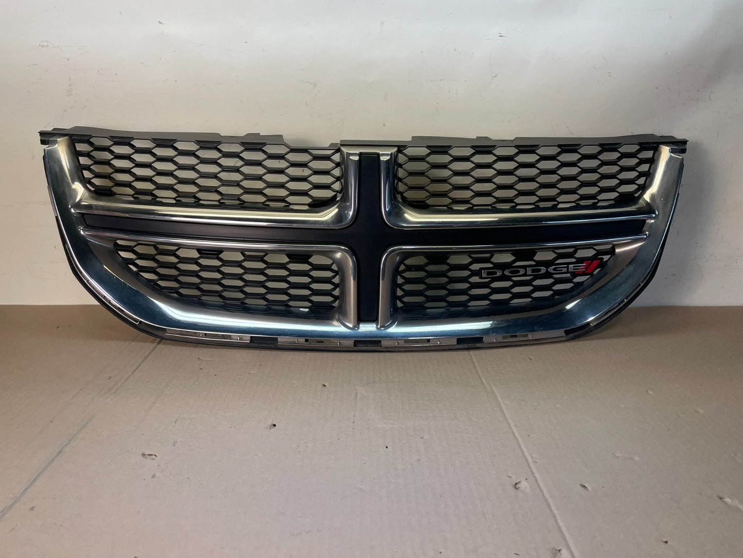 2011 to 2020 Dodge Grand Caravan Front Upper Grill Grille AG7649 DG0
