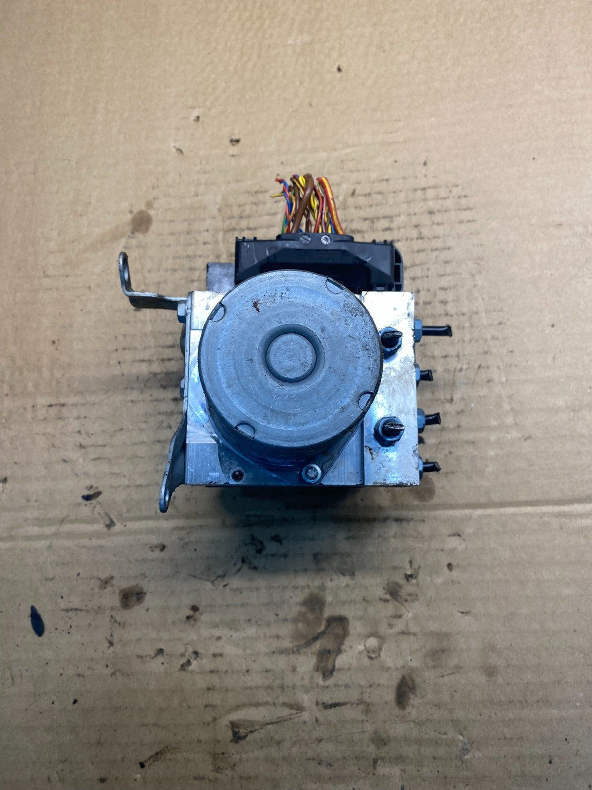 2007 to 2013 BMW 328i  ABS Anti-Lock Brake Pump 3451 6780161-01 OEM ab7141 DG5