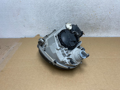 2005 to 2007 Mercedes-Benz C-Class Right Passenger Side Headlight AH7721 DW7