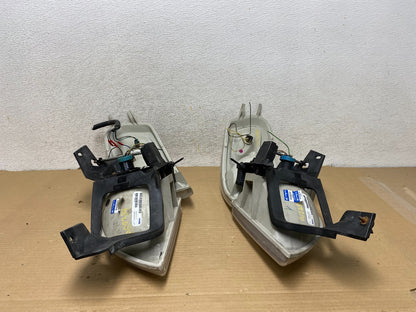 1997 to 2005 Chevrolet Venture Montana Left+Right Headlights TYC AG9314 DW11