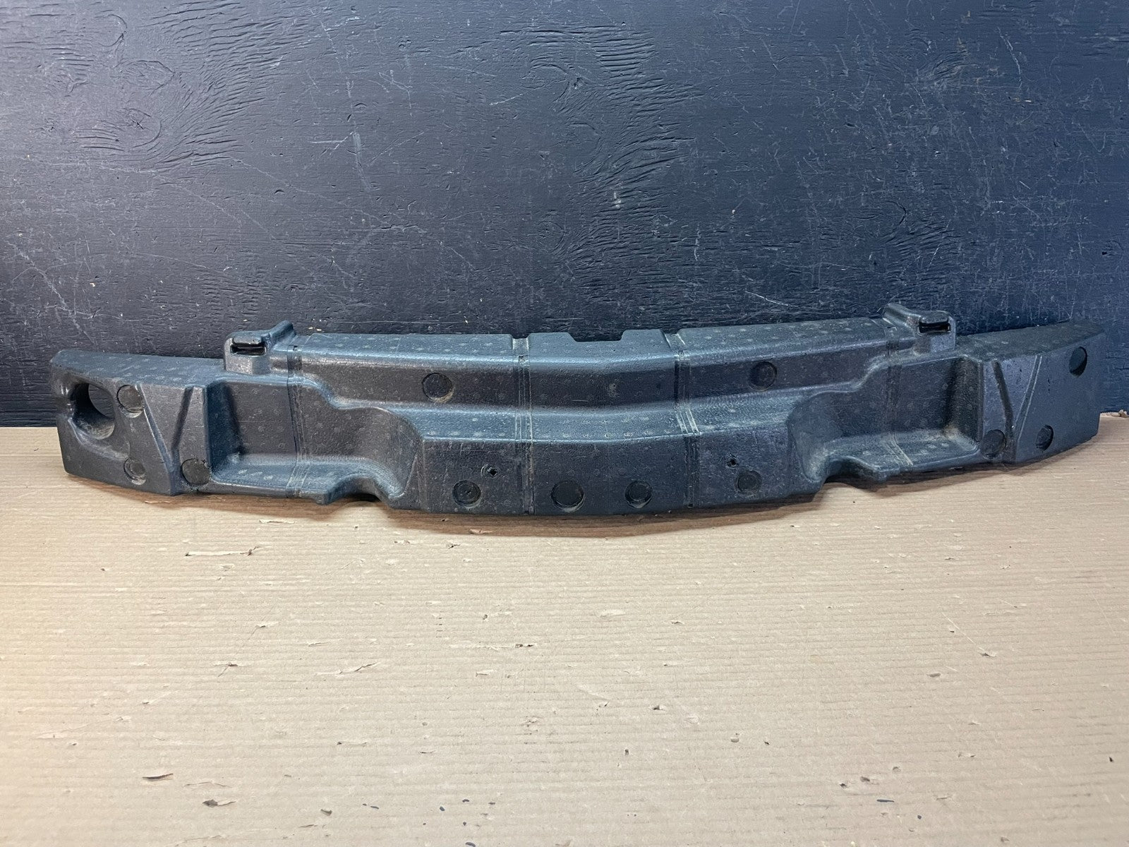 2013 to 2017 Cadillac XTS Front Bumper Fascia Energy Absorber AF3350 DG0