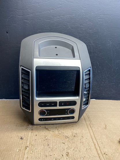 2007 - 2010 Ford Edge Heater Climate Control Radio Control Dash Bezel ae2067 DG0