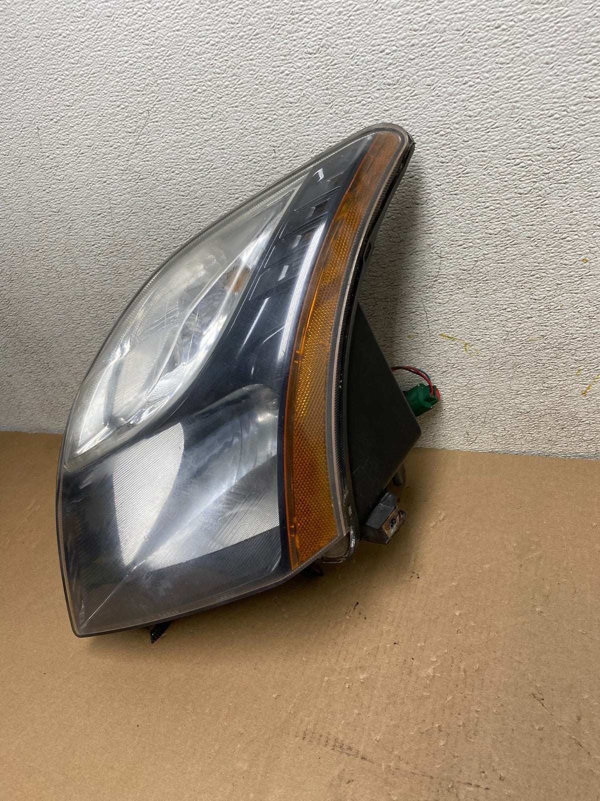 2010-2012 Nissan Sentra Halogen Left Driver LH Black Headlight P8149 DW1