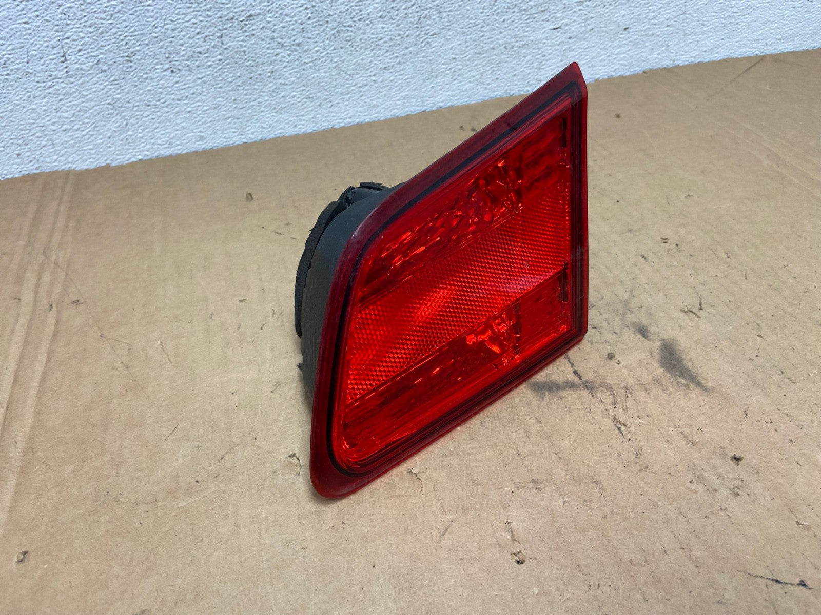 2010-2014 Subaru Legacy Right Passenger Rh Side Tail Light Inner AD2725 LK2