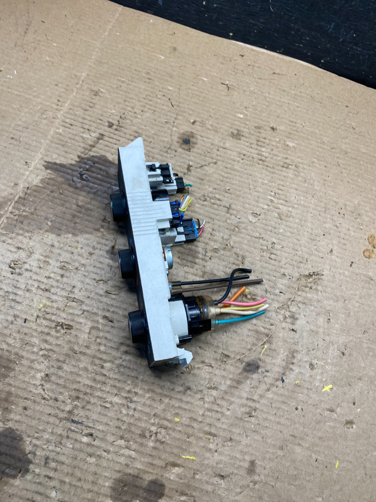 2008-2010 Chevrolet Express 1500 2500 3500 Climate Control Panel r2657 DG3