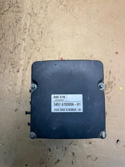 2007 to 2013 BMW X5 E70 ABS Anti-Lock Brake Pump Module OEM W6831 DG4