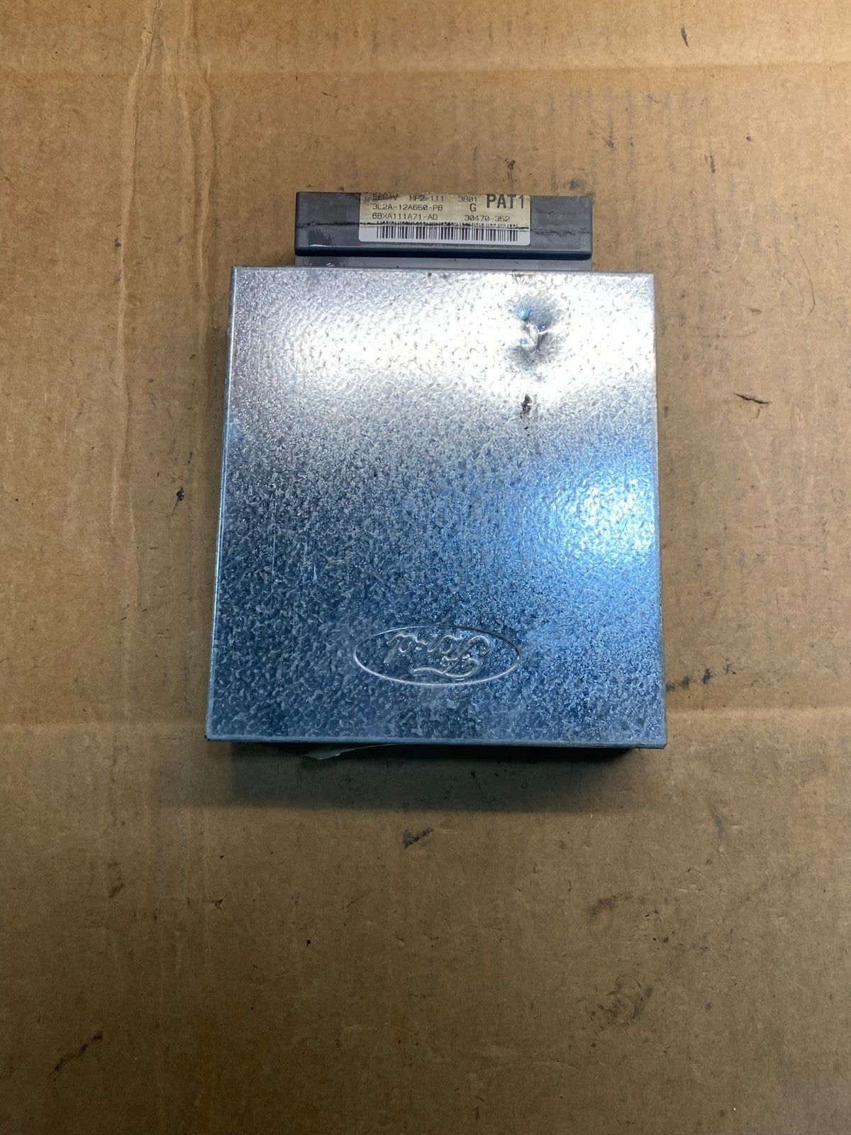 2003 Ford Explorer 4.0L  Engine Control ECU Computer Module AB3736 DG0