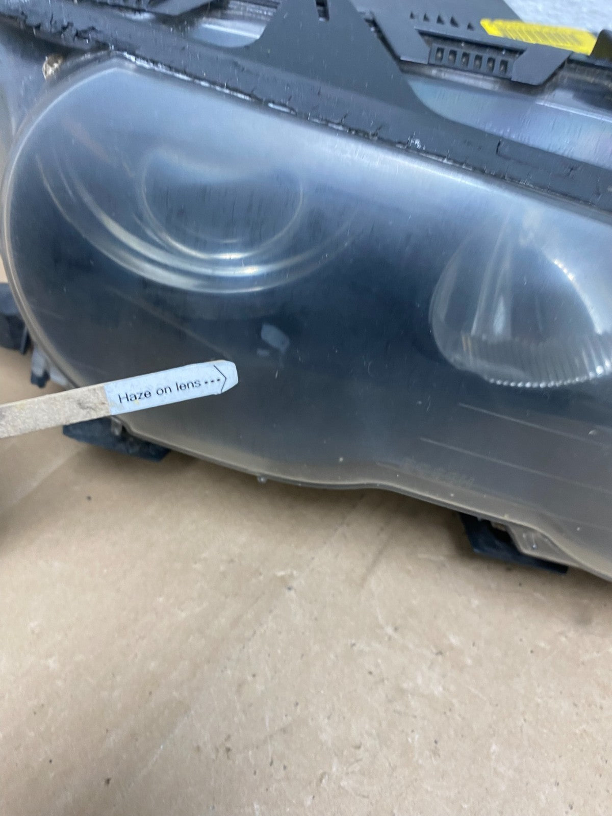 2002 to 2003 BMW 325Ci 330Ci E46 Coupe Right Passenger Xenon Headlight AC5634 DW4