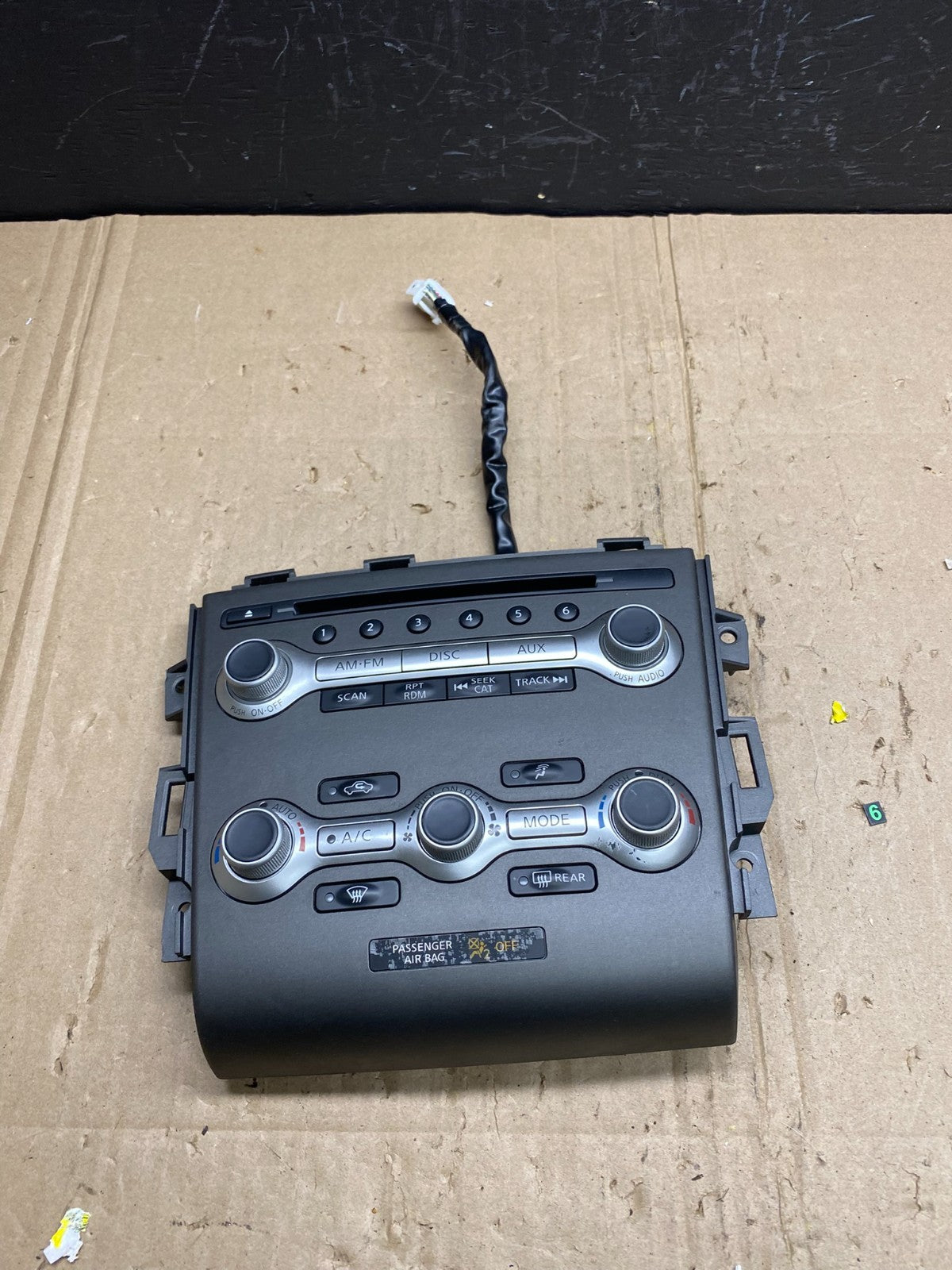 2011 - 2014 Nissan Murano AM FM Radio CD Climate Control Panel Oem ab9027 DG0