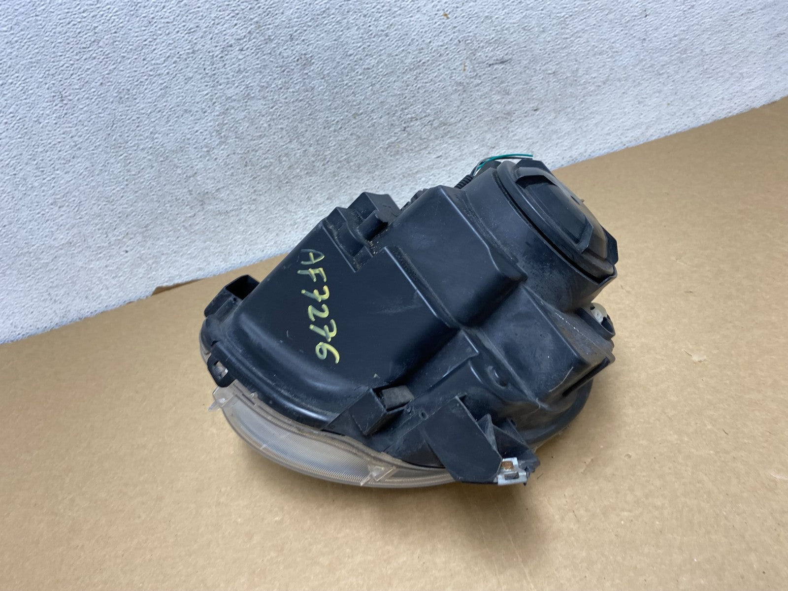 2012 to 2017 Fiat 500 Right Passenger RH Halogen Headlight AF7276 DW8