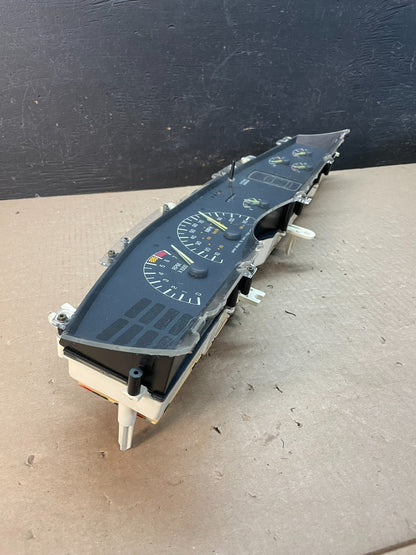 1995 to 1996 Pontiac Boneville Cluster Speedometer Gauge ae3384 DG1
