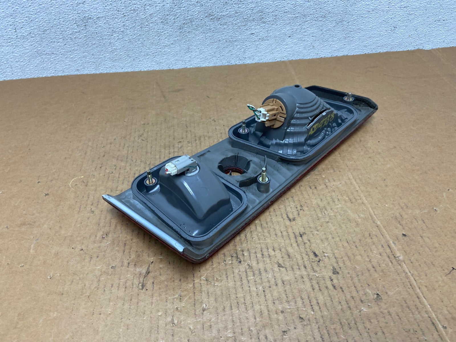2000-2001 Toyota Camry Tail Light Right Passenger Rh Side Inner AD9338 LK5