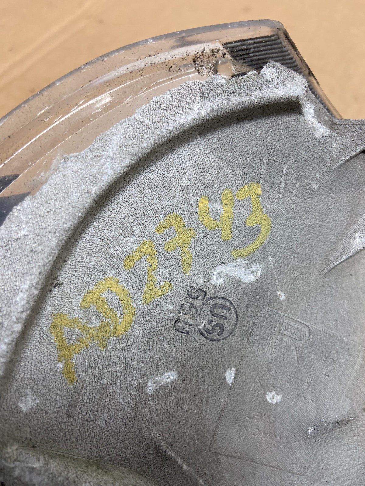 1995 to 1996 Toyota Camry Right Passenger RH Side Turn Signal AD2743 DW7