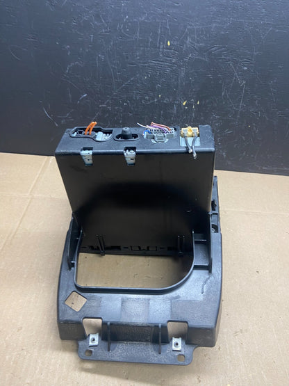 2003 to 2006 Volvo XC90 Center AM/FM Radio Panel Bezel AB8750 DG5