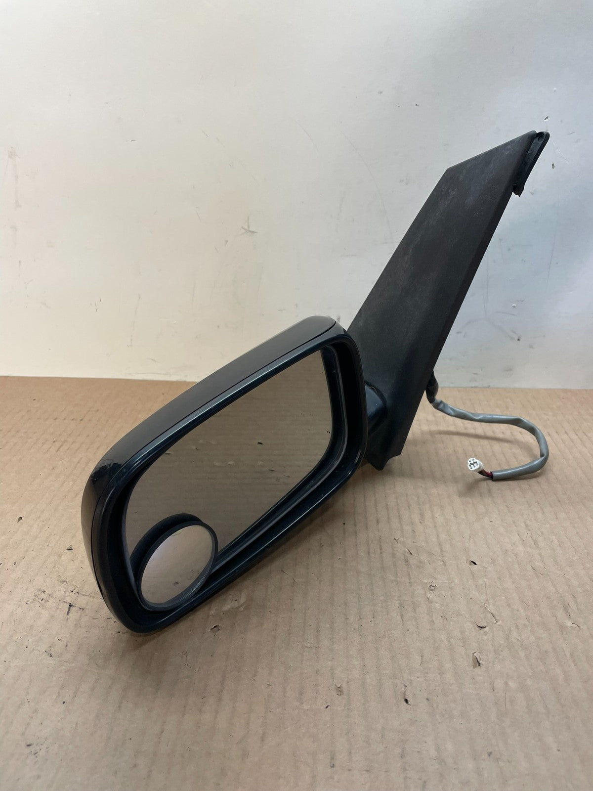 2004 to 2009 Toyota Prius Left Driver LH View Door Mirror AJ1144 DG2