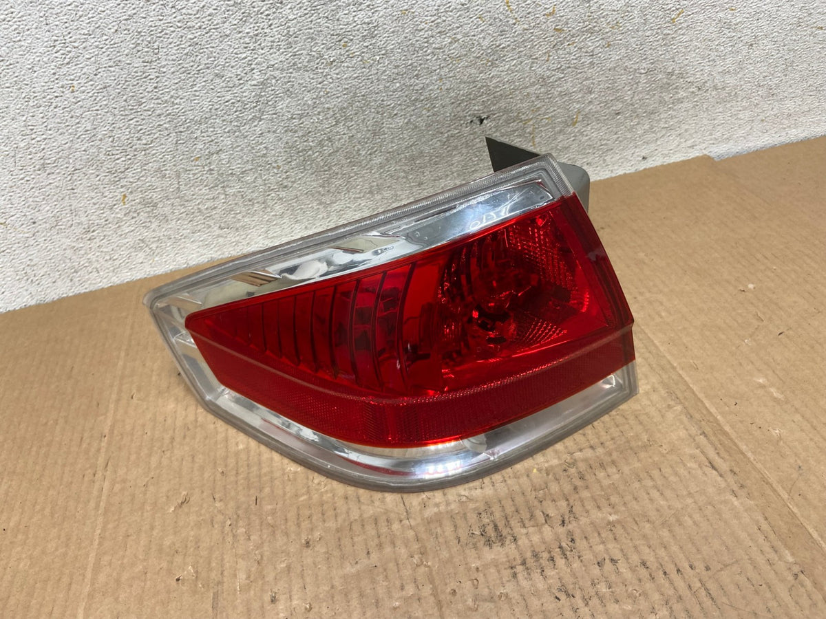 2008 2009 2010 2011 Ford Focus Sedan Left Driver Lh Side Tail Light AI6543 LK0