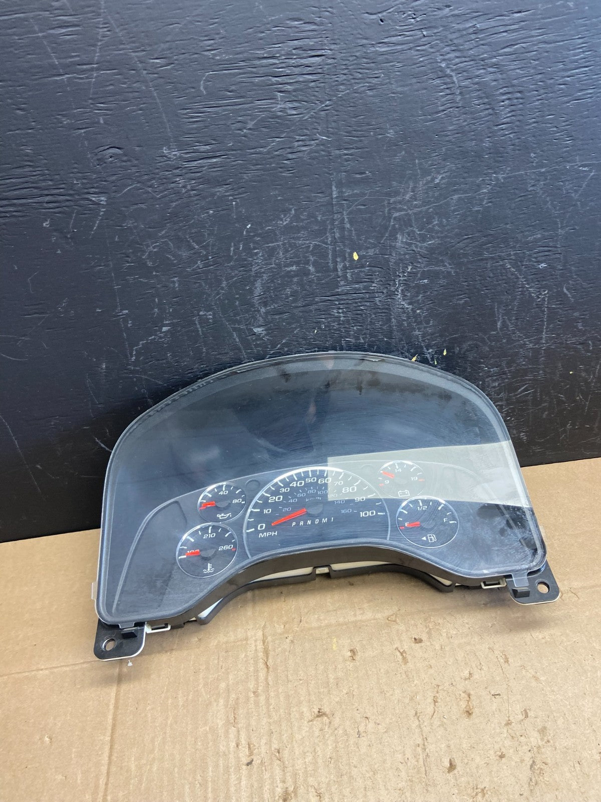 2008 to 2010 Chevrolet Express Speedometer Cluster Gauge AB9810 DG0