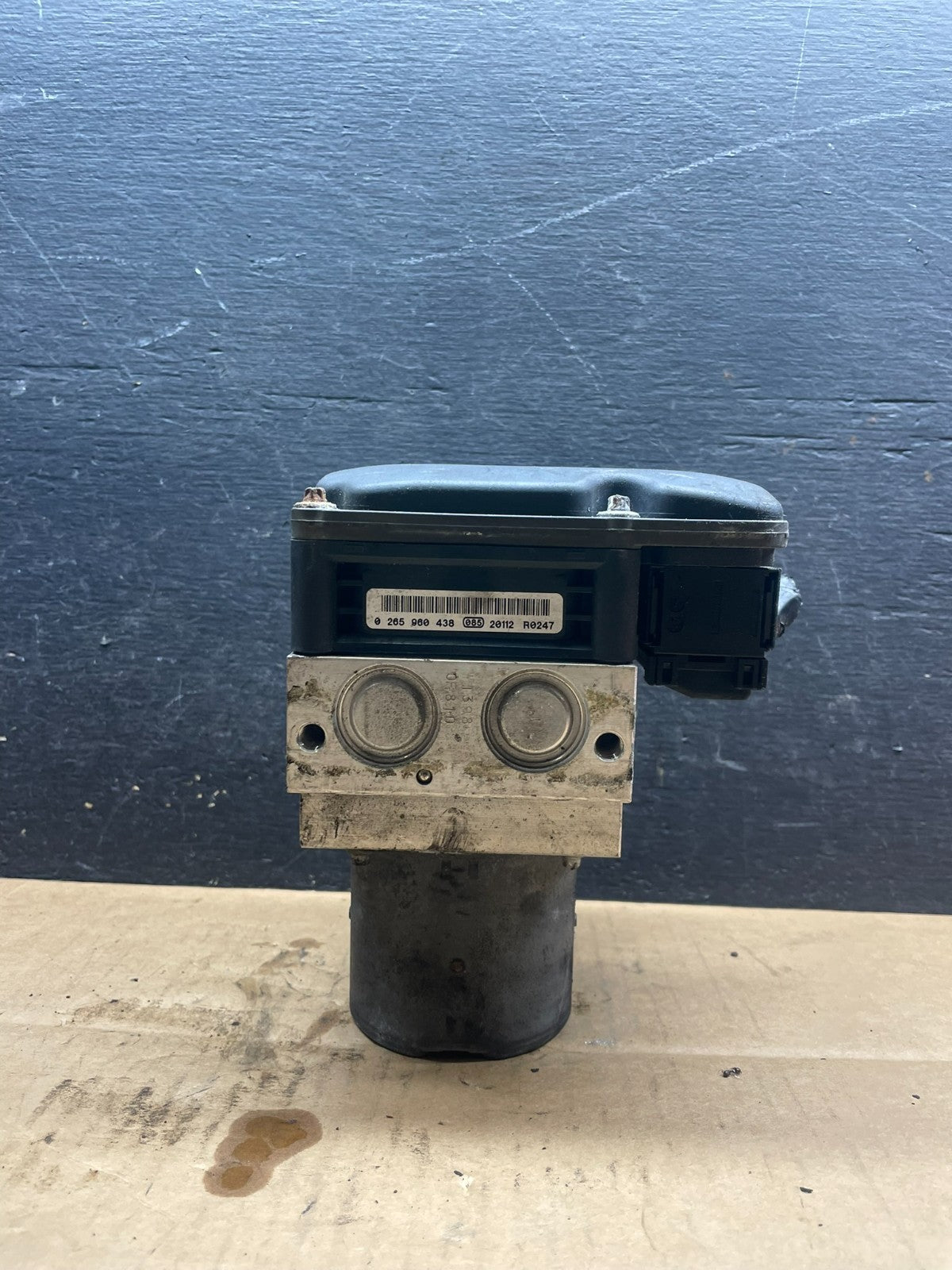 2007 to 2013 BMW X5 E70 ABS Anti-Lock Brake Pump Module OEM R4321 DG3