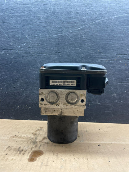 2007 to 2013 BMW X5 E70 ABS Anti-Lock Brake Pump Module OEM R4321 DG3