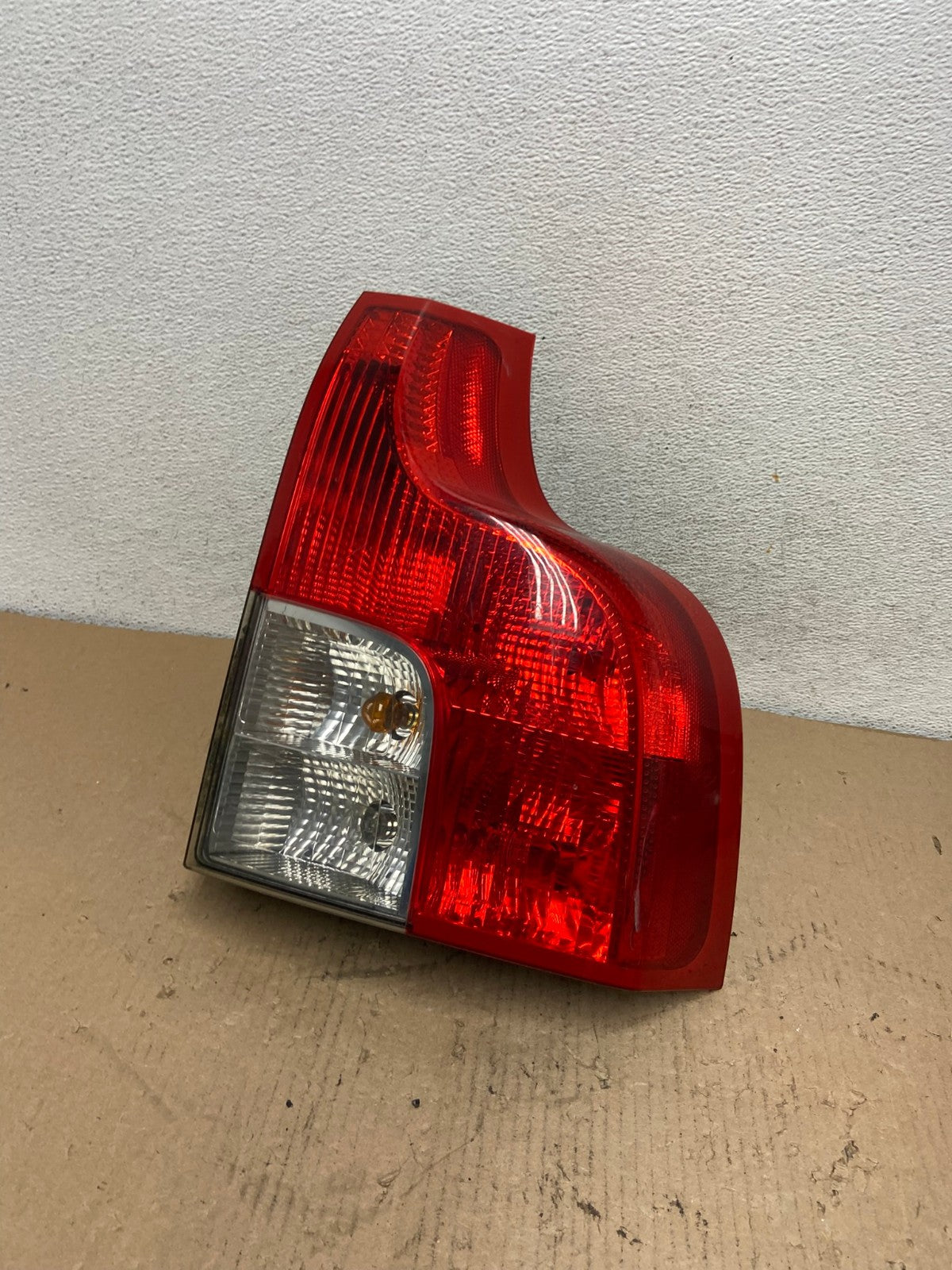 2007 to 2012 Volvo XC90 Right Passenger RH Side Lower Tail Light AF3259 LK0