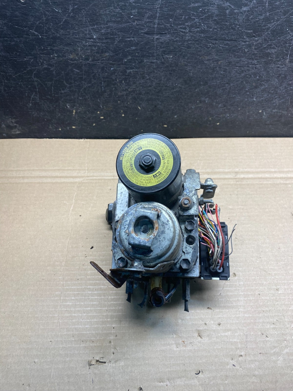 2004 - 2009 Toyota Prius ABS Brake Pump Anti Lock Module AH7596 DG5