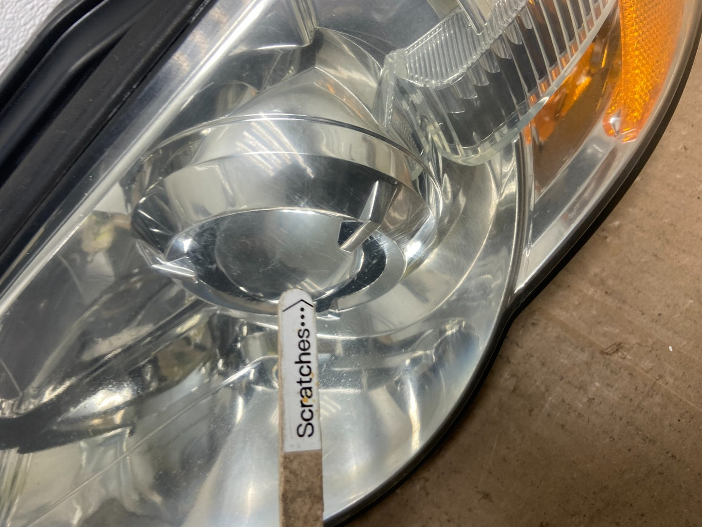 2006 to 2007 Subaru Legacy Left Driver LH Side Headlight Oem AB6520 DW3