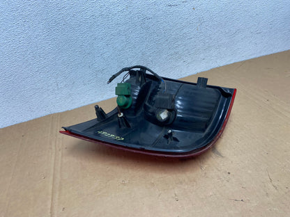 2002 to 2005 Ford Explorer Left Driver Lh Side Tail light AD2737 LK3