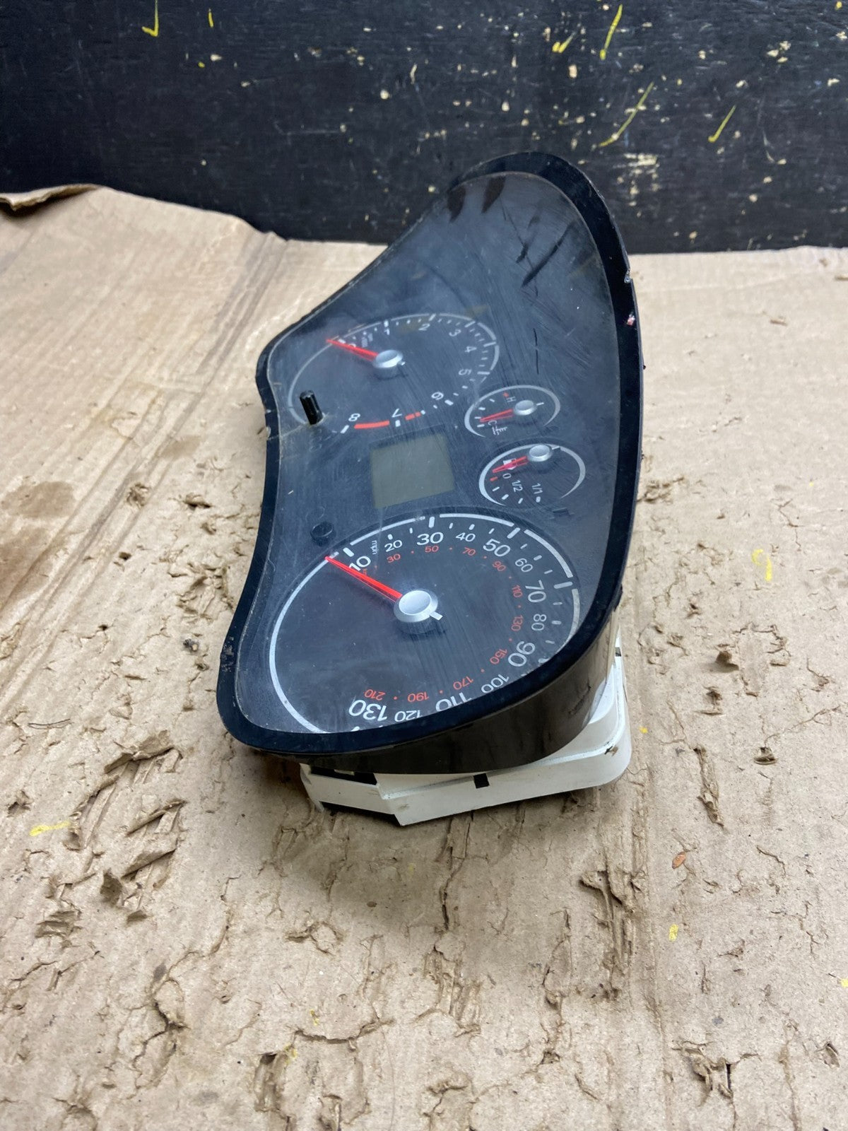 2011 to 2013 Ford Transit Connect Speedometer Gauge Cluster OEM x6363  DG3