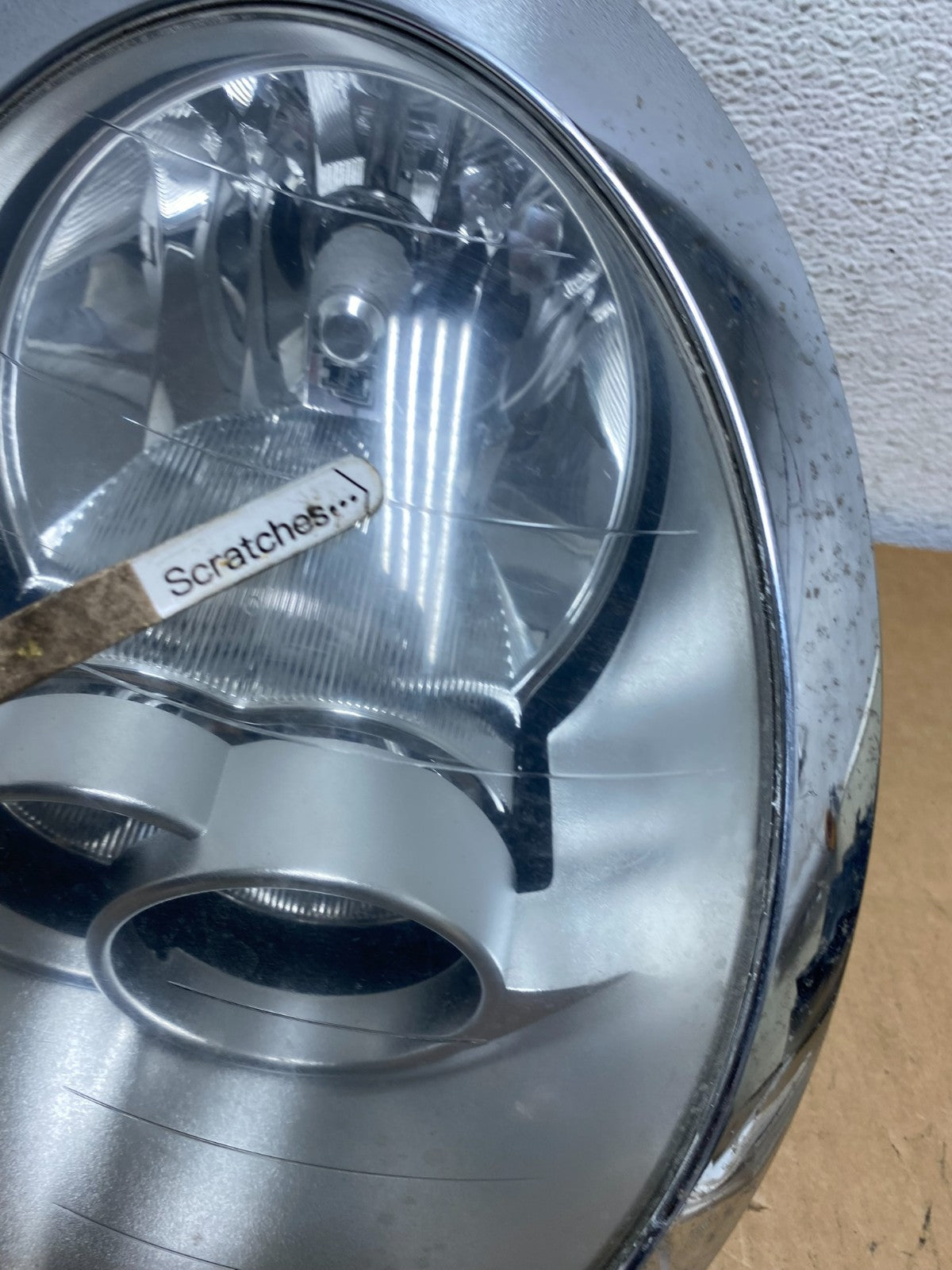 2005 to 2008 Mini Cooper Right Passenger Side Headlight Halogen AD0826 DW3