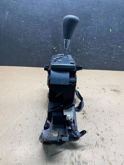 2002 to 2006 Lexus ES300 Center Console Shift Shifter OEM Q9312 DG2