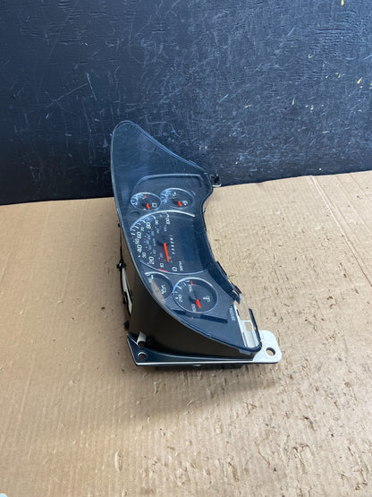 2013 to 2017 Chevrolet Express Speedometer Cluster Gauge AE4322 DW1