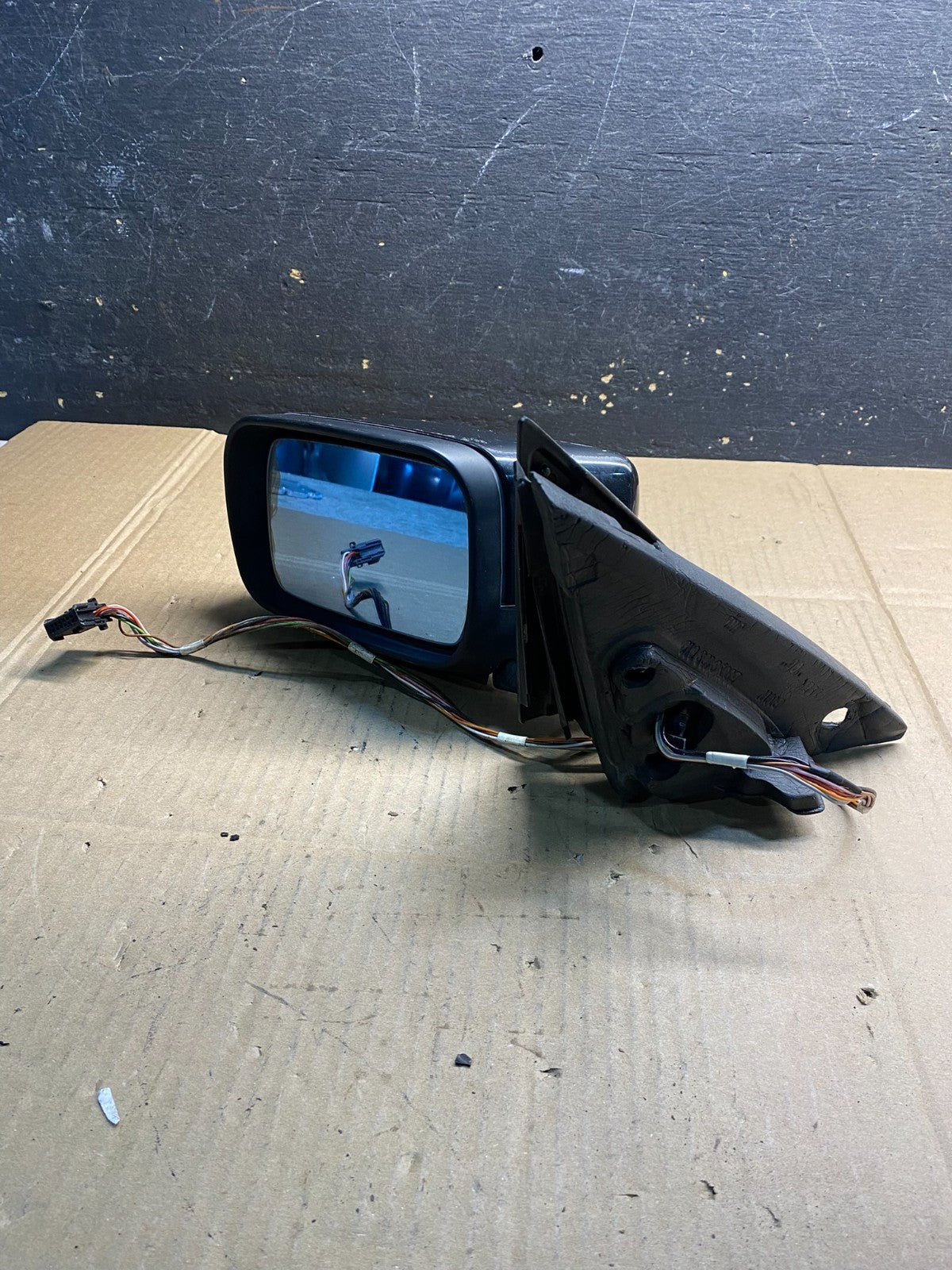 2001 to 2003 BMW 325i Left Driver LH Side View Door Mirror OEM AB0545 MS10