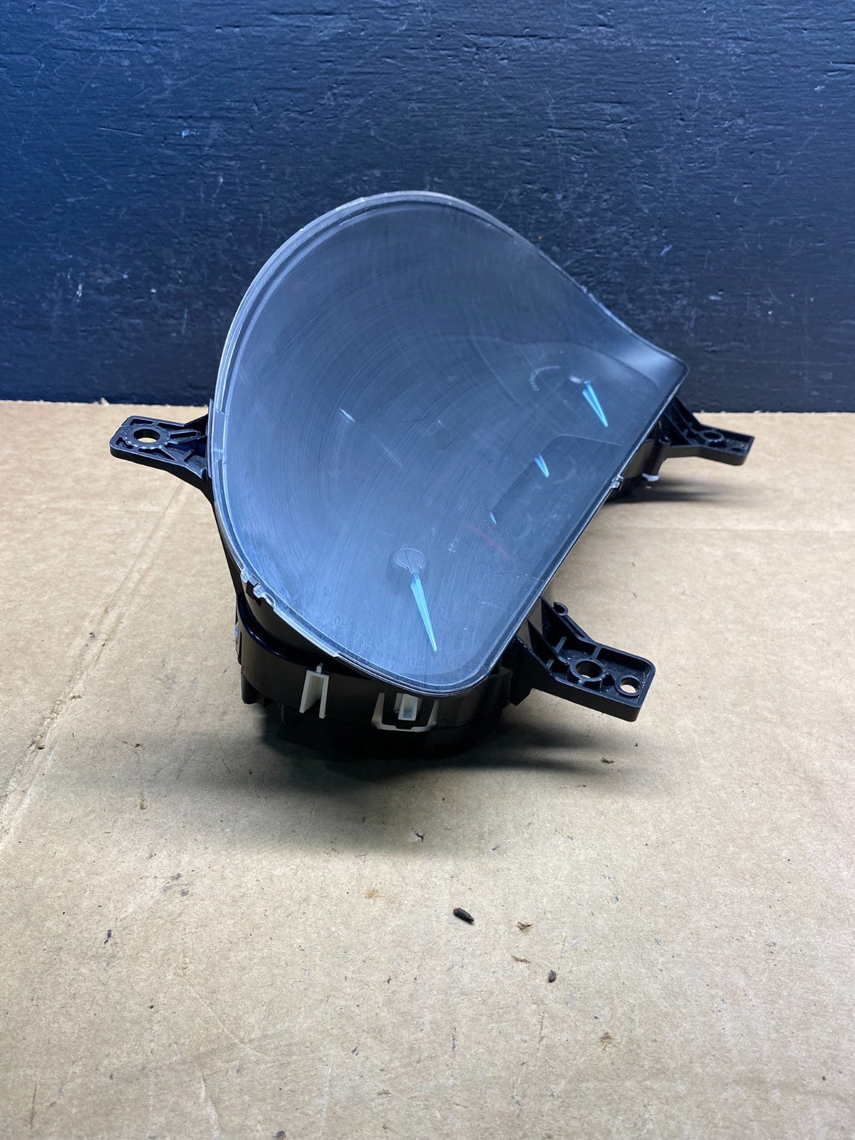 2020 to 2022 Ford Explorer Speedometer Cluster Gauge ad3699 DG1