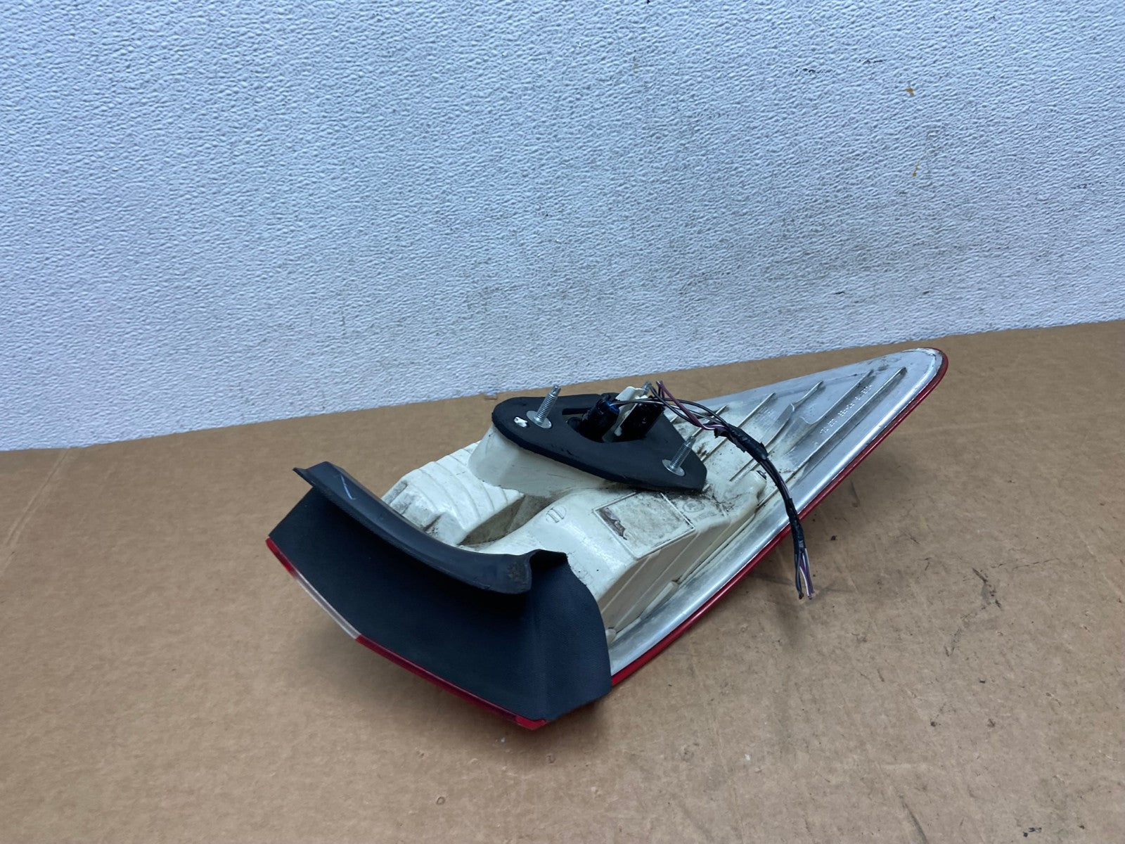 2010 2011 2012 Lincoln MKZ Right Passenger RH Side Tail Light AD6139 LK3