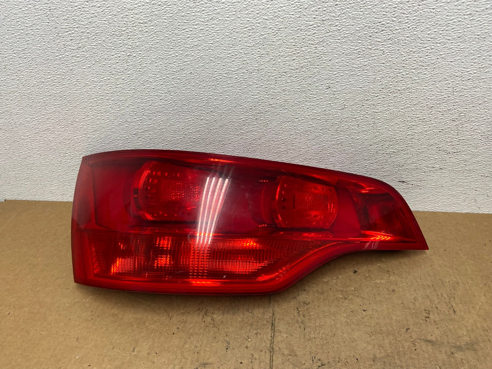 2007 2008 2009 Audi Q7 Left Driver Lh Side Tail Light Oem AC3650 LK0