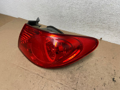 2007 to 2010 Hyundai Elantra Sedan Right Passenger Side Tail Light AF5745 LK1