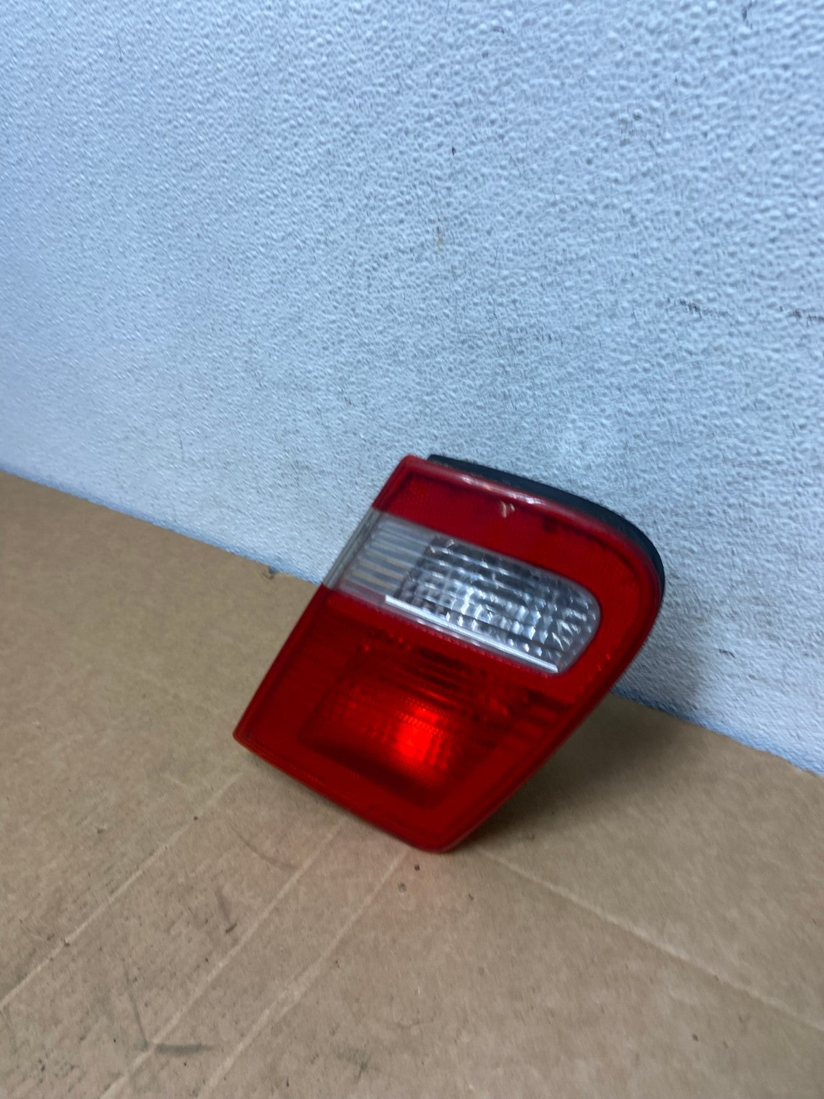 2003 to 2007 Saab 9-3 Right Passenger RH Side Inner Tail Light AD5457 LK1