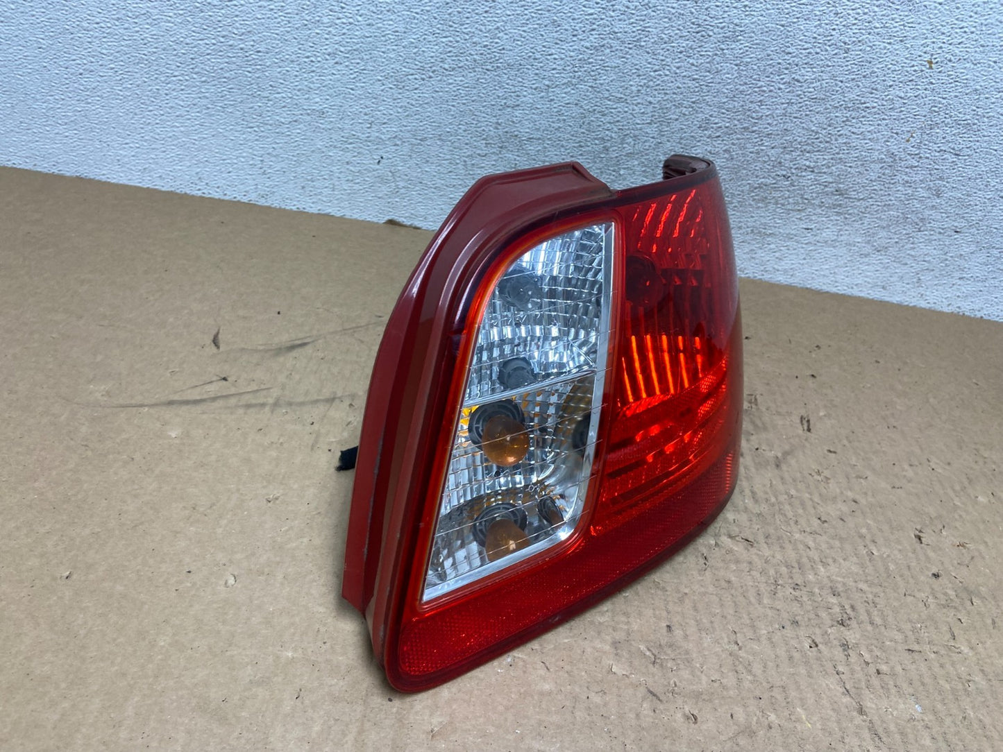 2006 to 2011 Kia Rio Sedan Right Passenger Rh Side Tail Light AG10642