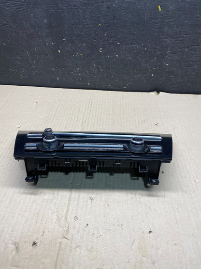 2012-2016 BMW F12 640i M6 Heater Ac Climate Radio Stereo Control OEM o1700 DG1