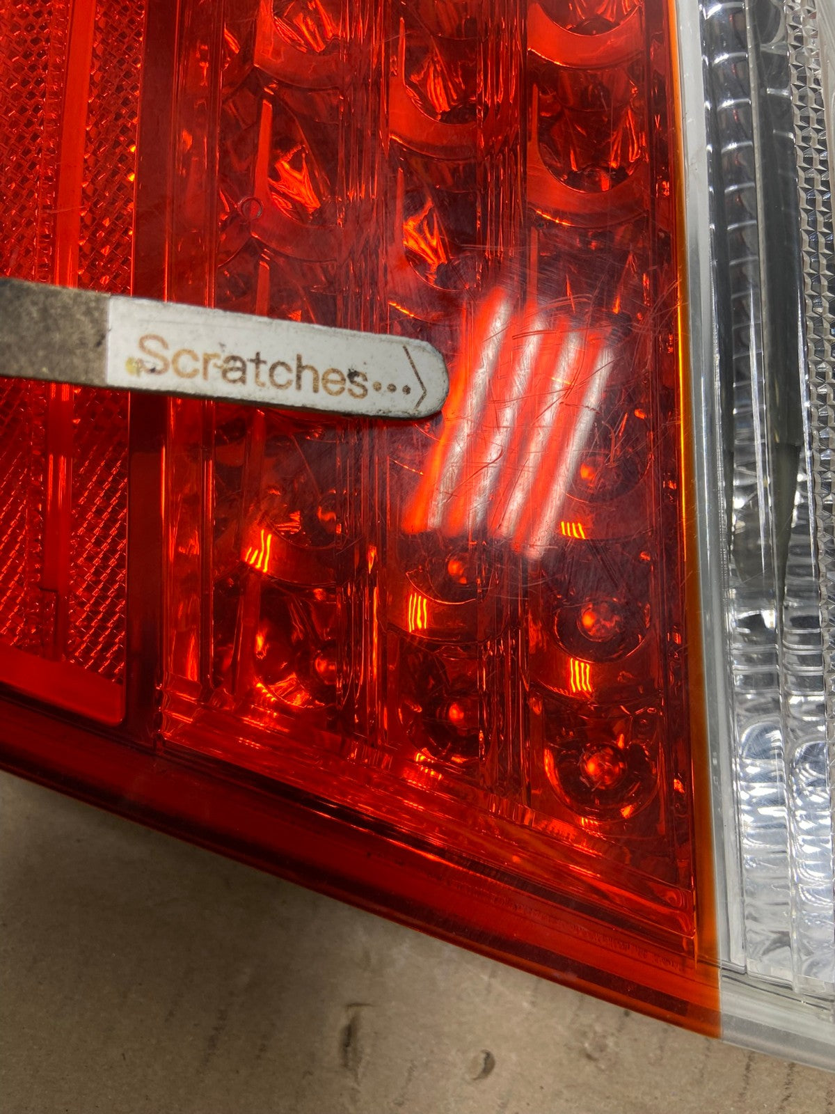 2009-2011 Hyundai Genesis Sedan Right Passenger Inner Tail Light AI2185 LK3