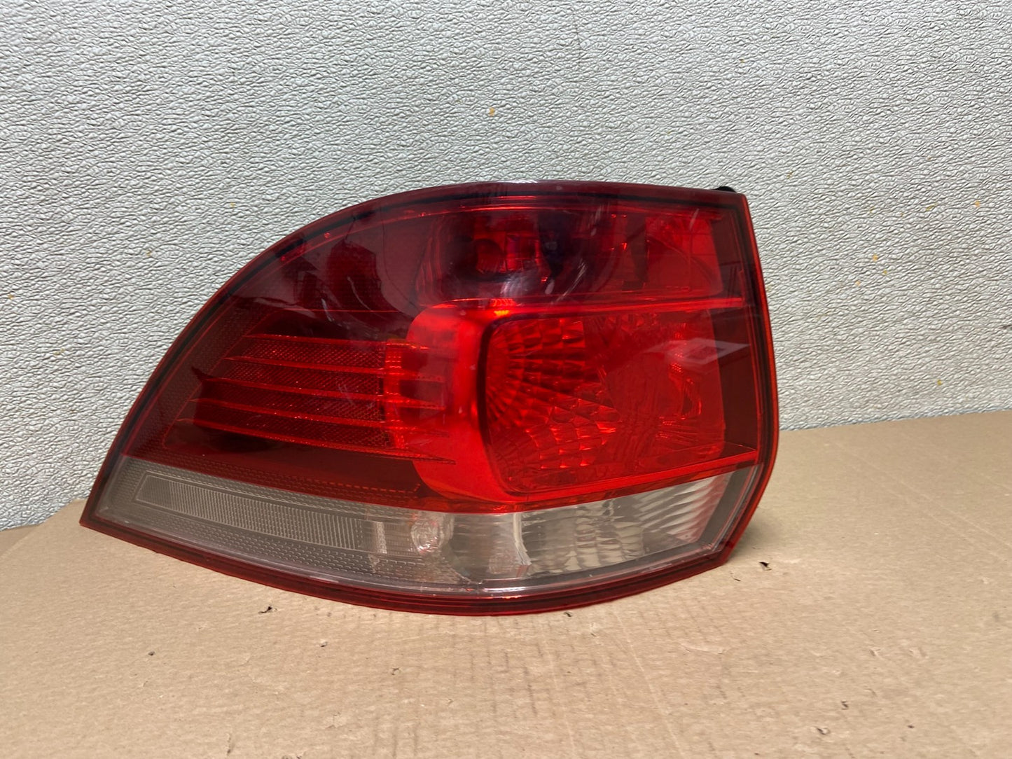 2010-2014 Volkswagen Golf MK6 Wagon Left Driver LH Tail Light OEM AB2380 LK0