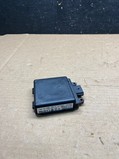 2014 to 2015 Jeep Grand Cherokee Blind Spot Radar Sensor Module OEM Q2504 DG2